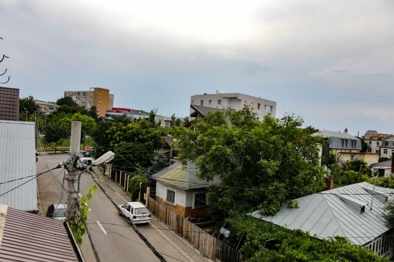 Casa Marguta Hotel Iasi Eksteriør billede