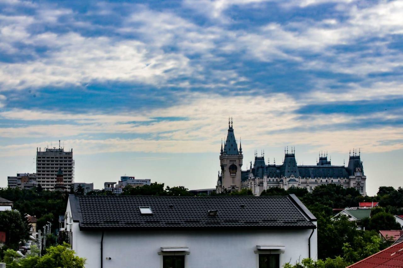 Casa Marguta Hotel Iasi Eksteriør billede