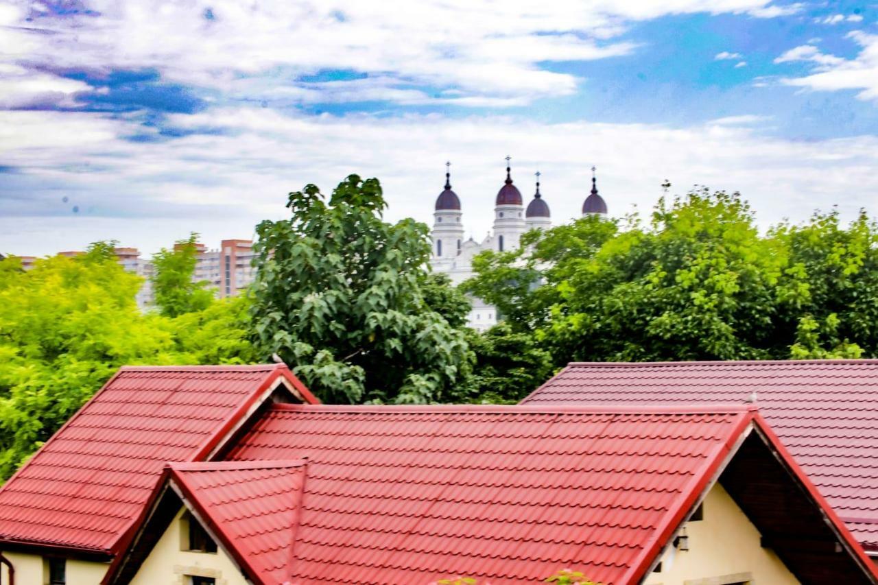 Casa Marguta Hotel Iasi Eksteriør billede