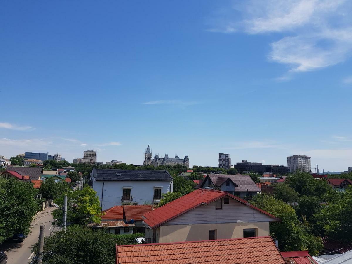 Casa Marguta Hotel Iasi Eksteriør billede